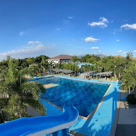 Jjb Aquafarm Resort By Cocotel Castillejos Dış mekan fotoğraf